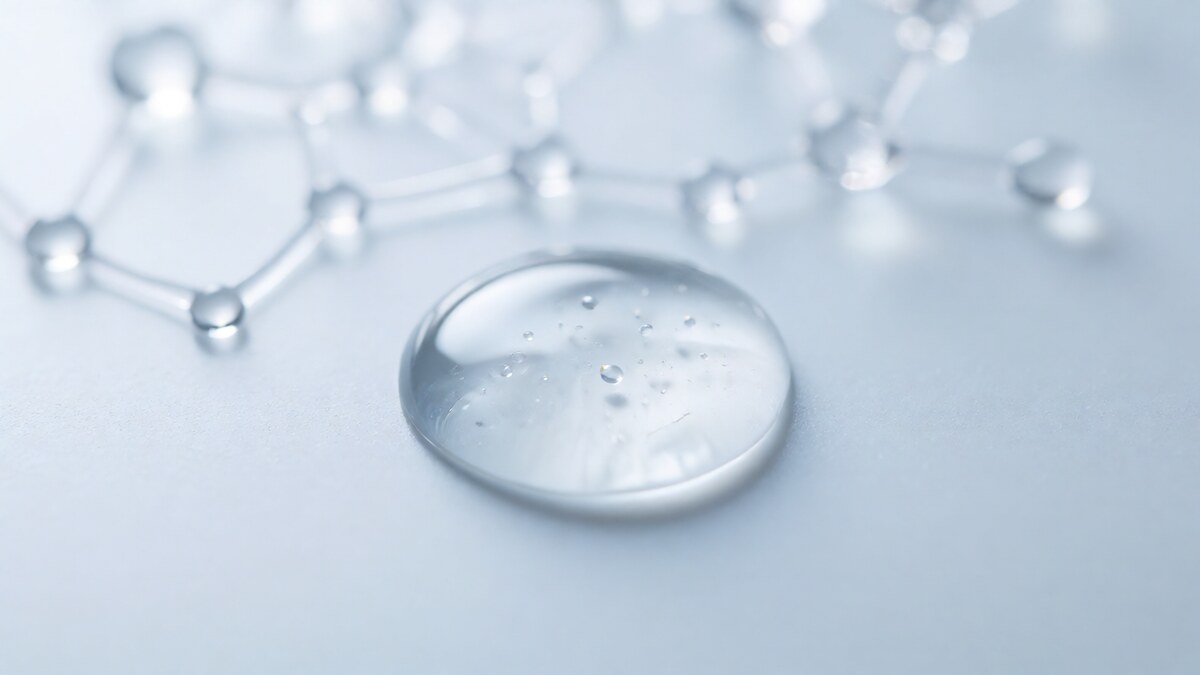 Tween Skincare in 2026: The Gen Alpha Boom, the Clinical Warning and the Brightening Ethics Problem